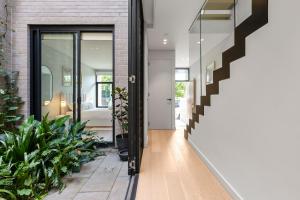 Perfect Vacation Home w Terrace & Private Garage