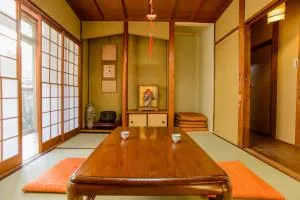 Guesthouse Kyoto Kaikonoyashiro - Shimo saga