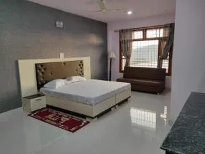 Siddhi Vinayak Homestay Sukhbag adjoining Petrol Pump PO CHAUNTRA near Bir Billing - Bīr