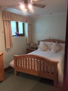 Room in Guest room - Orchard Manor, Fore Street, Probus, Cornwall - Veryan