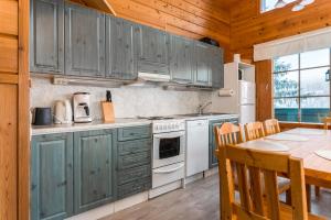 Holiday Apartment Rinnerasti B 6