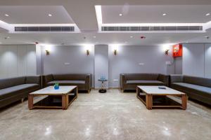 Hotel The Viking - 5 Minutes away from New Delhi Railway & Connaught Place