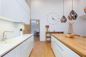 Modern city center apartment