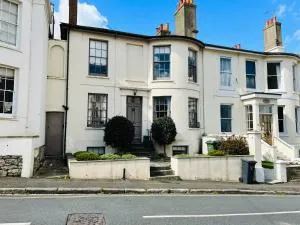 2 Bedroom Apartment ST9A, Ryde, Isle of Wight - Ryde