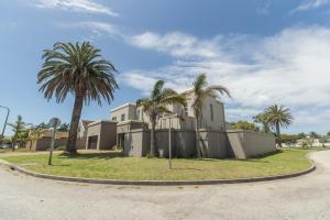 Wanderlust Whiskaway