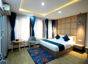 SRK Service Apartment And Hotel