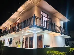 Sun Rusiru villa - كوغالا