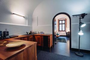 Joy City Stay Paul Chinezu 3