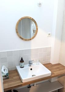 Maisons d'hotes Hebergement independant centre bourg : photos des chambres