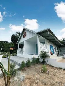 โล๊ะน้ำ วิลล่า - Ko Lao Liang