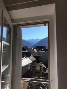 Appartements L'Alexiane, Centre Luchon, parking gratuit, wifi : photos des chambres