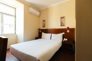 Double Room room in Grande Pensao Residencial Alcobia