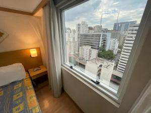 1504 - Classic Bela Cintra · Hotel R. Bela Cintra, Piscina Academia Restaurante