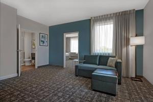 1 Bedroom Suite, 1 King, Sofa bed room in TownePlace Suites Sacramento Airport Natomas