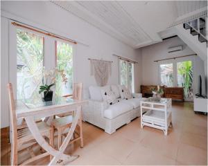 2-Bed Villa Near Canggu Beach