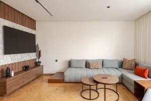 Luxury central apartment not overlooked - Oasis