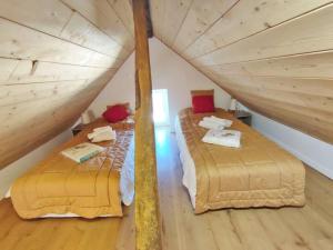 Appartements L'Alexiane, Centre Luchon, parking gratuit, wifi : photos des chambres