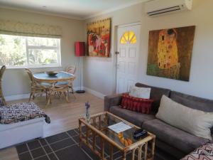 Maroela House Guest Accommodation