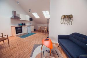 Loft lumineux très spacieux - Parking gratuit