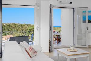 VILLA LA MADDALENA 6&2, Emma Villas