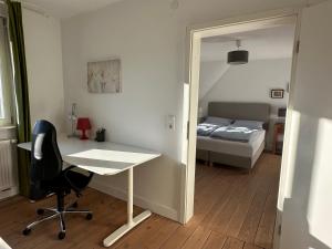 3 Zimmer-Küche-Bad Wohnung im Dachgeschoß eines kernsanierten 3 Familienhauses