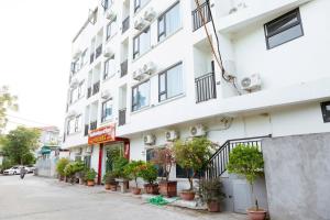 NOI BAI AIRPORT Hotel-内排华星酒店