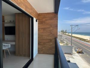 Luxuoso flat na praia de Itaipuacu