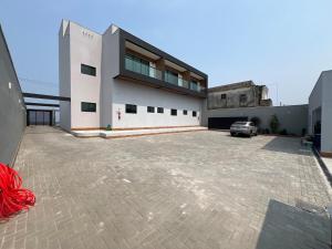 Luxuoso flat na praia de Itaipuacu