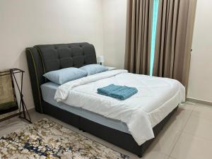 Hazel Luxe Apartment