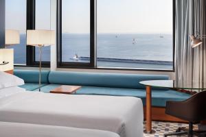 Deluxe Twin Room with Sea View room in Sheraton Istanbul Atakoy Hotel