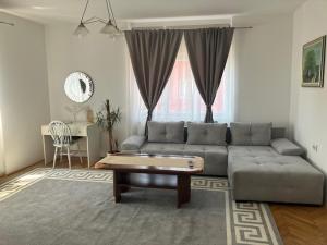 Apartman MARISOL - blizina Kvatrića i parka Maksimir 