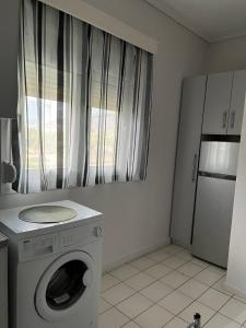 Chrisminas Apartment Νear Τhe Sea