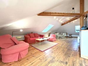 Appartements Duplex 70m² 8 pers. a Briancon, proche telecabine, 2 chambres, coin nuit, parking prive - FR-1-330C-1 : photos des chambres