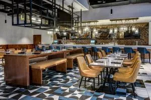 Sheraton Eatontown Hotel - West Long Branch