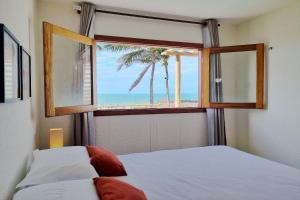 The Point Bangalô Pé na Areia em Fortim By Carpediem