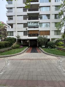 Providencia, Mall Costanera Center, MUT