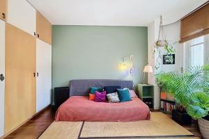 Charming flat near Mouzaïa and Buttes-Chaumont