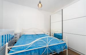 Lovely Apartment In Gornji Karin