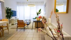 H&O Kings Palace Sea View Apartment