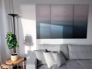 H&O Diamond Complex Sea View Apartment