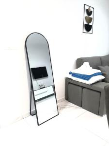 H&O New 4 Seasons Apartment Universal