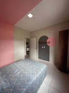 Apartamento mobiliado no Canarinho (Ville Roy)