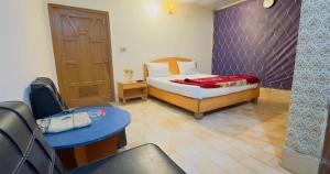 The Grand Palace Hotel & Resturant - 3hvězdičkové hotely ve městě Multan