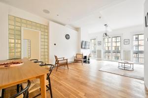 Stunning 3 Bed Central London Apartment