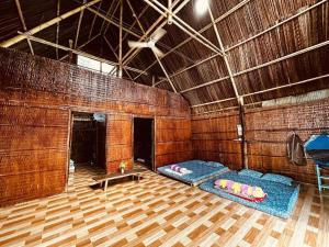 Nhà gỗ (chalet) 3 Phòng ngủ (Three-Bedroom Chalet)