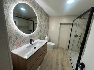 Casa Rural Los Alcornocales - Terraza Chillout, Naturaleza y Comidas al Aire Libre