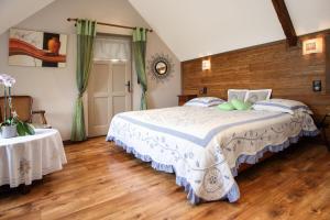 B&B / Chambres d'hotes lO GORISSADO - La ferme du glandier : photos des chambres