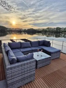 Wasserbungalow Merlin - Linthe