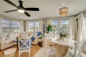 Dock and Lanai Waterfront Punta Gorda Cottage - 蓬塔戈尔达