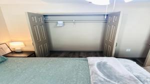 Cozy Comfort 1BR - Renovated, Private, Pet Welcome